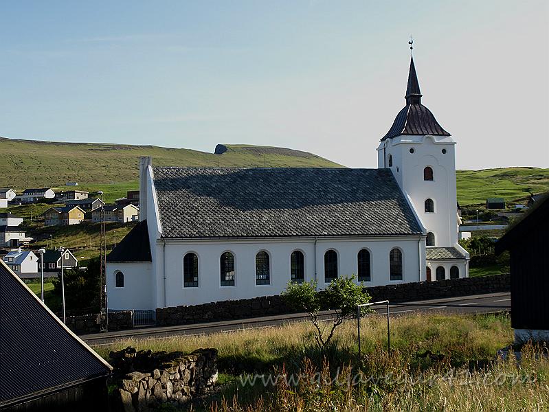 EJ175969.JPG - Miðvágskirkja