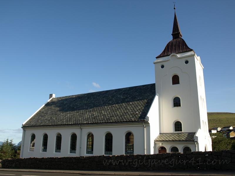 EJ175975.JPG - Miðvágskirkja