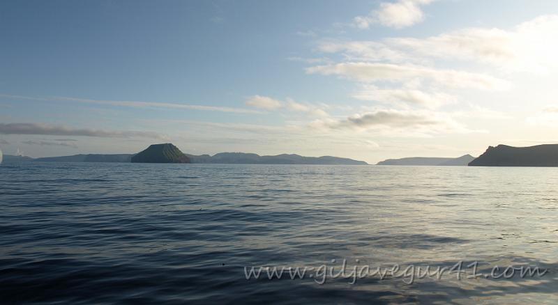 EJ135618.JPG - Suðuroy, Lítla Dímun og Stóra Dímum.